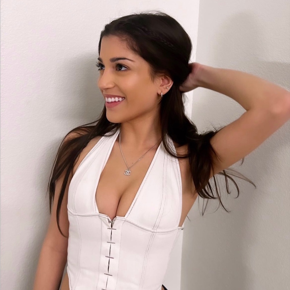 Meet your Posher, Kiran